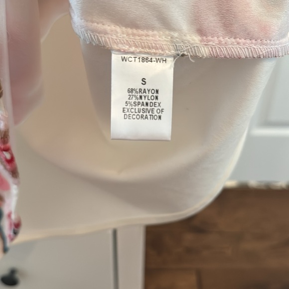 THML Floral Ruffle Top - Picture 7 of 7